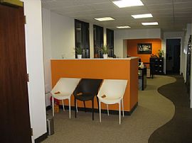 3 Beautiful New Contemporary, Sleek Offices Downtown in Boston, MA (Photo 3 of 4)