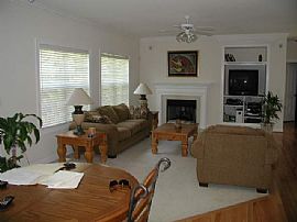 Cozy 4 Bedroom, 2 Story Brick Home on 1/2 Acre Wooded Lot in Charlotte, NC (Photo 4 of 12)