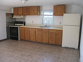 Newly Renovated 1 Bedroom Apartment with New Kitchen in Camden, NJ