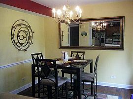 Beautiful 2 Bedroom Townhome - Updated Floor to Ceiling in Westmont, IL (Photo 4 of 6)