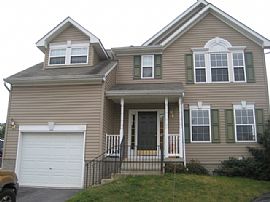 4 Bdrm House - Motivated Owners, Price Potentially Negotiable in Charles Town, WV