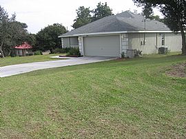 Quaint 3 Br, 2 Ba, 2 Car House in Great Neighborhood in Spring Hill, FL (Photo 4 of 6)