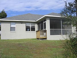 Quaint 3 Br, 2 Ba, 2 Car House in Great Neighborhood in Spring Hill, FL (Photo 5 of 6)