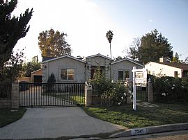 Huge, Remodeled 3 Bedroom Home with Stainless Steel Appliances in Reseda, CA