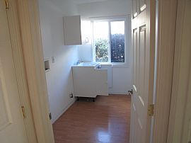 Huge, Remodeled 3 Bedroom Home with Stainless Steel Appliances in Reseda, CA (Photo 12 of 12)