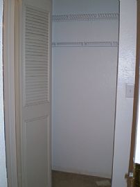 Grand 1 BR, 1 BA Apartment with HUGE Balcony and Fireplace  in Denver, CO (Photo 10 of 12)