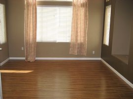 Perfect 3 Bedroom Home - Freshly Painted $1120 in North Las Vegas, NV (Photo 3 of 7)