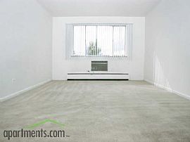 Outstanding 2 Bedroom Apartment with Up to One Month Free in Denver, CO