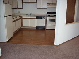 Fantastic 2 Bedroom Apartment Available - One Month Free! in Mankato, MN (Photo 3 of 7)