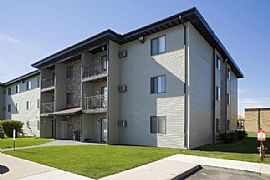 Fantastic 2 Bedroom Apartment Available - One Month Free! in Mankato, MN (Photo 7 of 7)