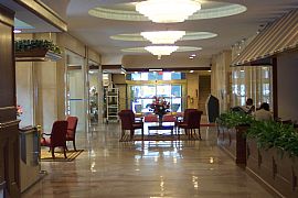 Prestigious 3 Bedroom Apartment Near Cleveland State University in Cleveland, OH