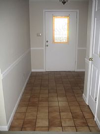 Spacious 3 Bedroom Brick Home Rent or Rent to Own - Free Dec. in Knoxville, TN (Photo 2 of 8)