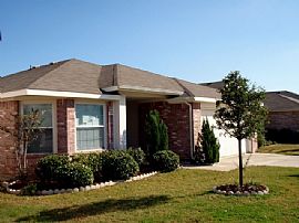 Rent to Own 3 Bedroom Home Is Waiting For You in Keller, TX (Photo 3 of 12)