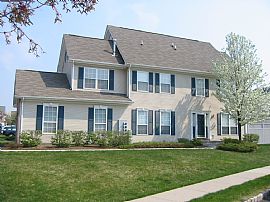 Amazing 3 Bedroom Townhome with 2 Car Garage in Bridgewater, NJ