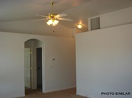 Great 3 Bedroom House with Move-In Special! in Nampa, ID (Photo 6 of 11)