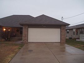 Spacious 1200 Sq. Ft. 
2 Bedroom Home in Duplex  in Springfield, MO