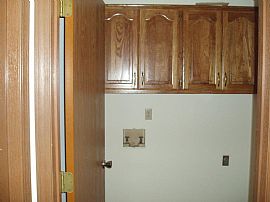 Spacious 1200 Sq. Ft. 
2 Bedroom Home in Duplex  in Springfield, MO (Photo 8 of 9)