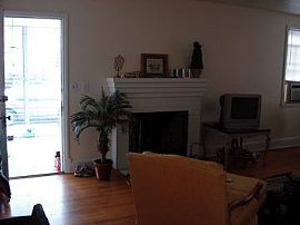 Spacious Cape Cod Style 2 BR, 1.5 BA House - Off Main St. in Kilmarnock, VA (Photo 3 of 4)