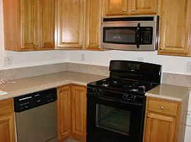 Very Large 2 Bedroom Apartment - Everything New with Central Air in Orange, CA