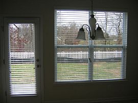 Spacious 5 Bedroom House in Great Neighborhood and Schools in Davidson, NC (Photo 3 of 10)