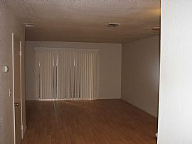 Large 2 Bedroom Townhome - Ready to Move In! in Concord, CA