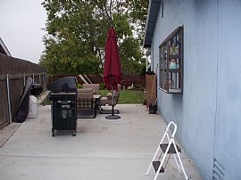 Cute 1 Bedroom Studio in Nice Area with Utilities Included  in Chula Vista, CA (Photo 3 of 7)