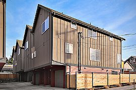 Holiday Special - Big  , Brand New! Half a Month Free! in Seattle, WA