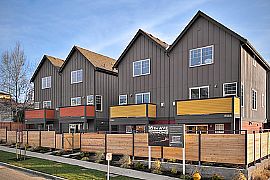 Holiday Special - Big  , Brand New! Half a Month Free! in Seattle, WA (Photo 2 of 5)