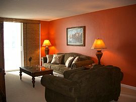 Luxury 2 Bedroom Ocean Front Condo with View in Hollywood, FL (Photo 4 of 8)