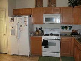 New 1 Bedroom in 3 Bedroom House in a Great Neighborhood in San Marcos, TX (Photo 3 of 3)