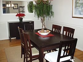 Beautiful, Newly Updated 3 BR, 2.5 BA Townhouse - Walk to Wayne in Wayne, PA (Photo 4 of 6)