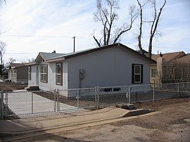 Beautiful 3 Bedroom - 5 Minutes From NAU Or Downtown Flagstaff in Flagstaff, AZ (Photo 1 of 7)