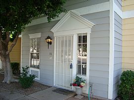 Freshly Painted 2 BR, 1.5 BA Townhouse in The Heart of Chandler  in Chandler, AZ (Photo 4 of 6)