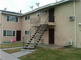 Very Clean 3 BR, 2 BA Apartment with Nice Quiet Neighbors. in Pomona, CA