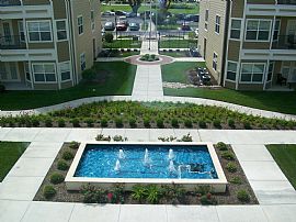 Serene 1 BR, 1 BA Apartment in The Gardens at Northgate in North Kansas City, MO (Photo 2 of 4)