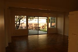 Large, Beautiful 3 Bedroom Home with New Paint in Van Nuys, CA (Photo 4 of 6)