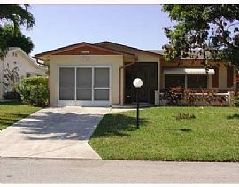 A Nice and Good 2 Bedroom Villa - Close to The Atlantic Ocean in Delray Beach, FL