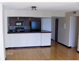 2 Bedroom Water Front in Midtown Miami in Miami, FL (Photo 2 of 9)