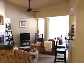 $1075 / 2 BR, 2 BA Like New Condo - 3 Weeks of January Only $500 in Littleton, CO (Photo 4 of 7)