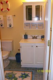 Lovely 2 Bedroom Condo Near Downtown and Beach in Rehoboth Beach, DE (Photo 5 of 10)