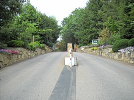 Beautiful 2 BR, 2 BA Mill Creek Condo - Easy level Access in Franklin, NC (Photo 3 of 10)