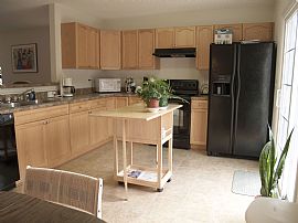 Cozy, Peaceful 3 Bedroom House built in 2006 in Leland, NC (Photo 2 of 4)