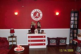 Designer 3 Bedroom Home Near University of Delaware in Newark, DE (Photo 10 of 11)