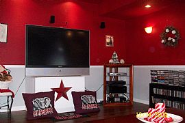 Designer 3 Bedroom Home Near University of Delaware in Newark, DE (Photo 9 of 11)