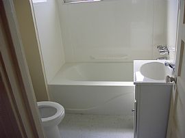 Excellent 4 Bedroom Home - Bad Credit: No Problem in Highland Park, PA (Photo 3 of 5)