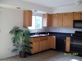 Beautiful High-Ranch 4 BR, 1 BA House in Great Neighborhood in Medford, NY (Photo 2 of 5)