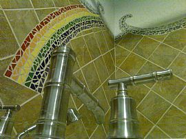 Elegant 2 BR, 1 BA Apartment - in The Alberta Arts District! in Portland, OR (Photo 12 of 12)