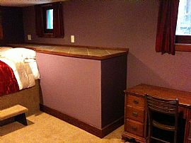 Elegant 2 BR, 1 BA Apartment - in The Alberta Arts District! in Portland, OR (Photo 9 of 12)