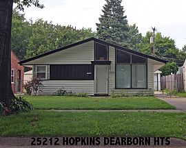 Remodeled 2 Bedroom Ranch House for Immediate Occupancy in Dearborn Heights, MI