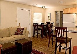 Nice 2 Bedroom Beauty in Phoenix with Special offers! in Phoenix, AZ